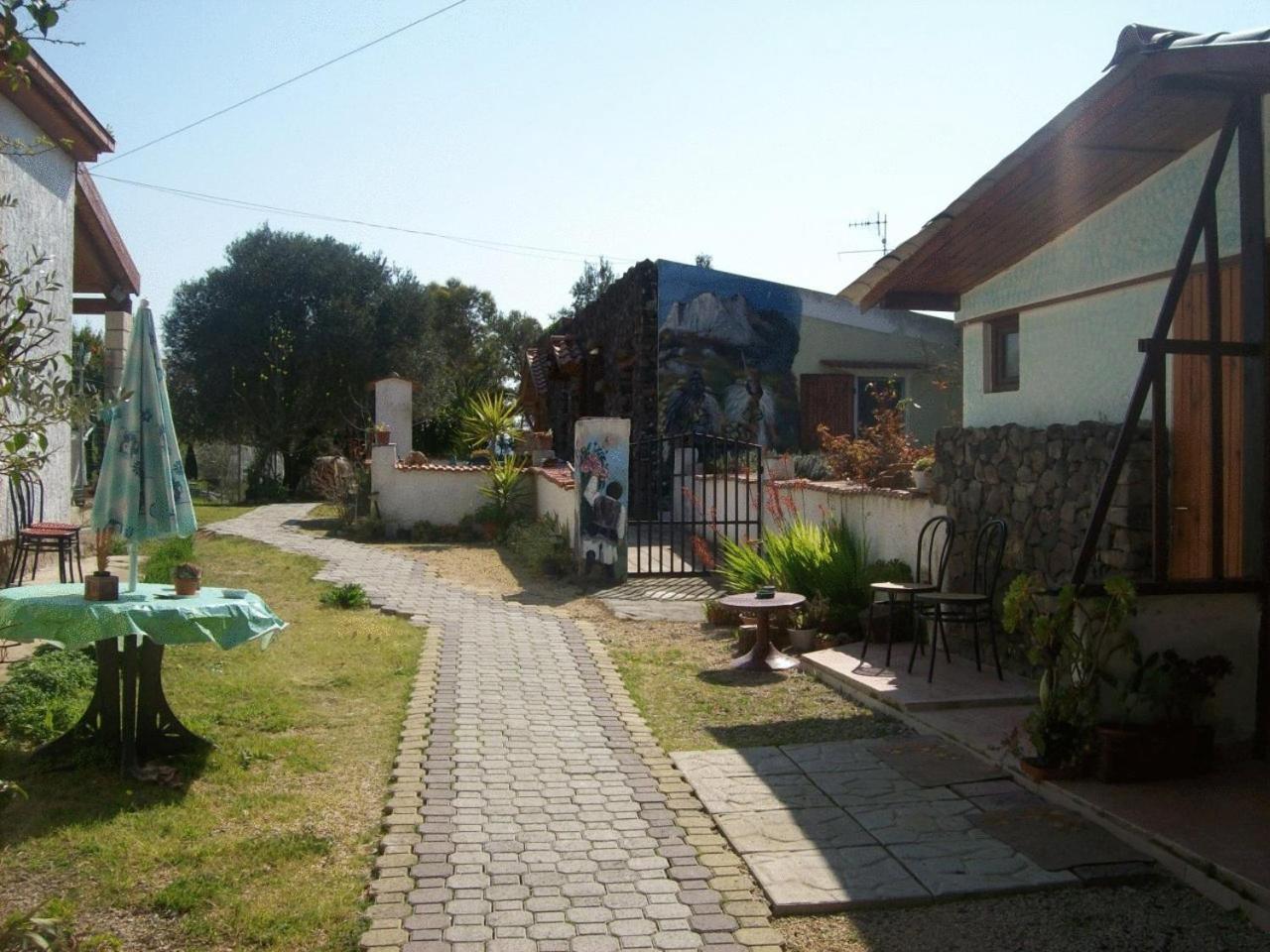 B&B Domo De Pedra Tottubella Zewnętrze zdjęcie