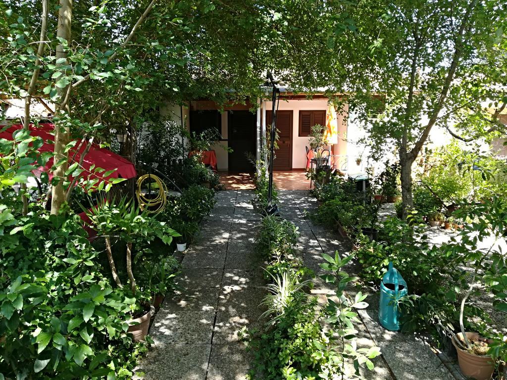 B&B Domo De Pedra Tottubella Zewnętrze zdjęcie